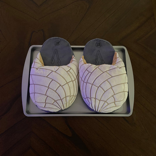 White Concha slippers